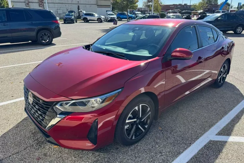 2024 Nissan Sentra SV photo 1