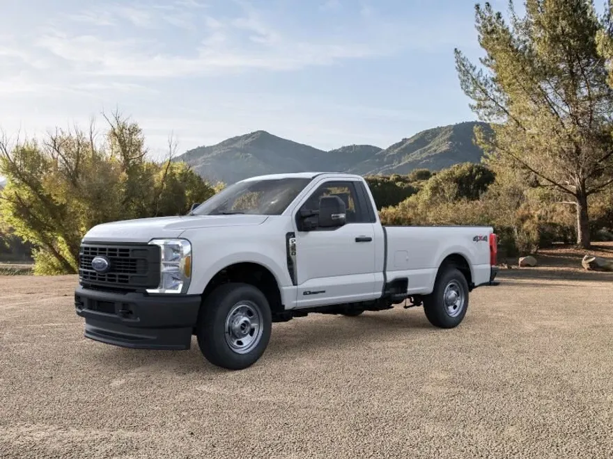2025 Ford F-350 XL photo 1