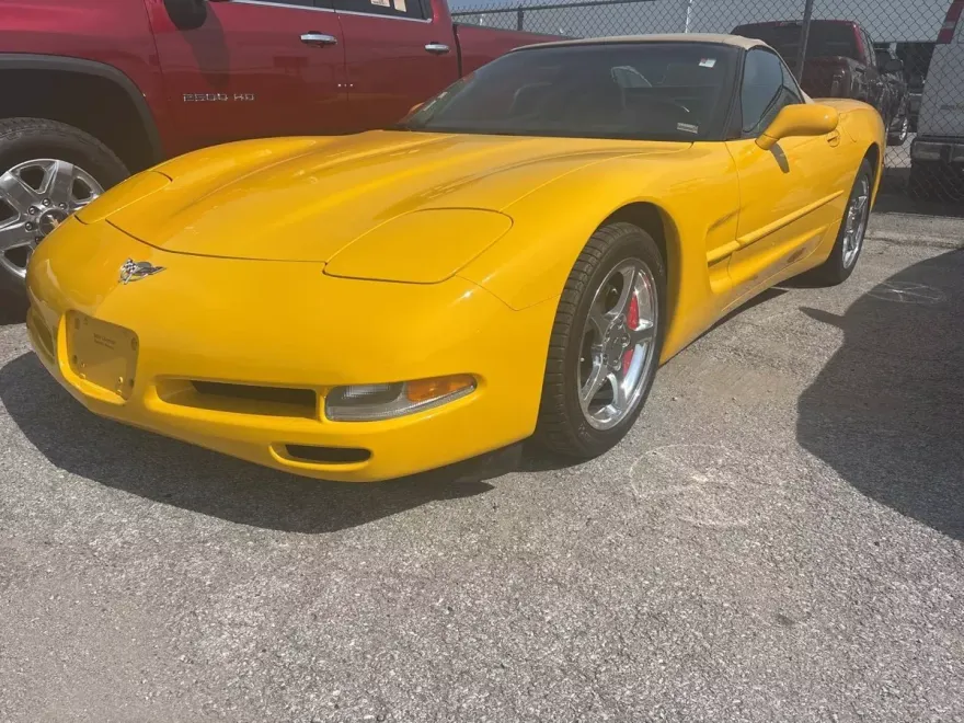 2003 Chevrolet Corvette Base photo 1