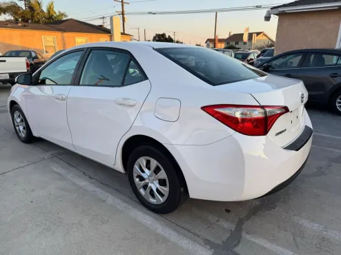 2015 Toyota Corolla L photo 4