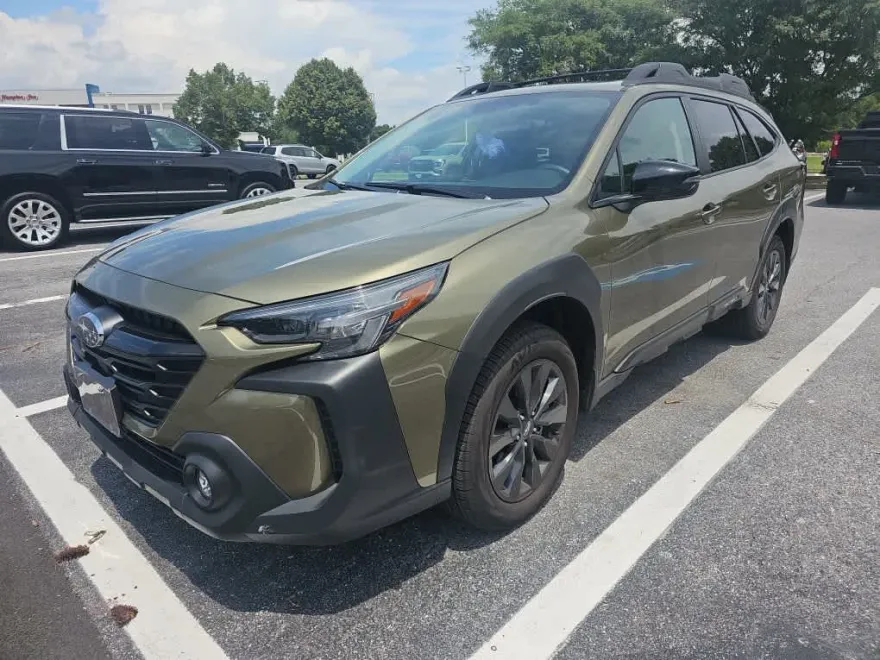 2025 Subaru Outback Onyx Edition photo 1