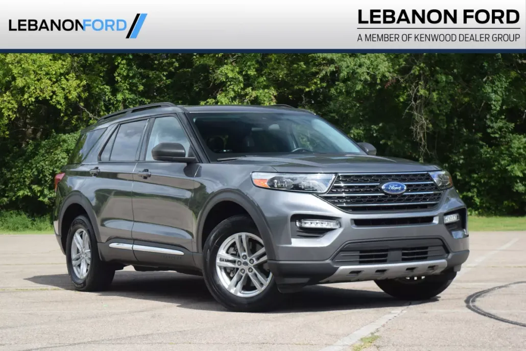 2022 Ford Explorer XLT photo 1