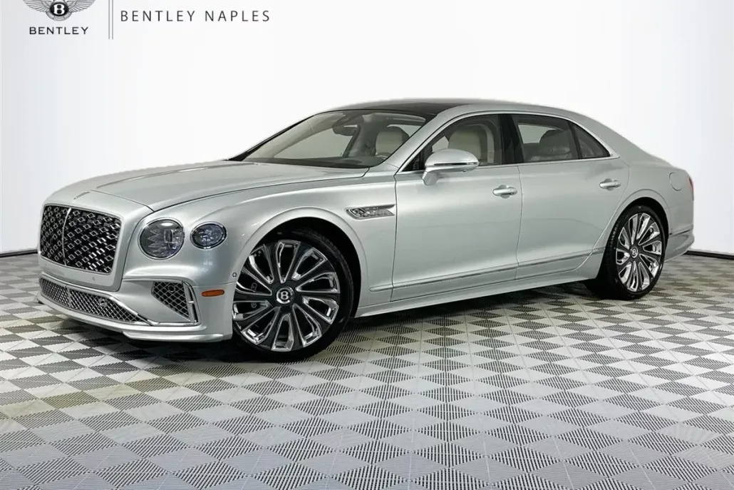 2025 Bentley Flying Spur Mulliner photo 1