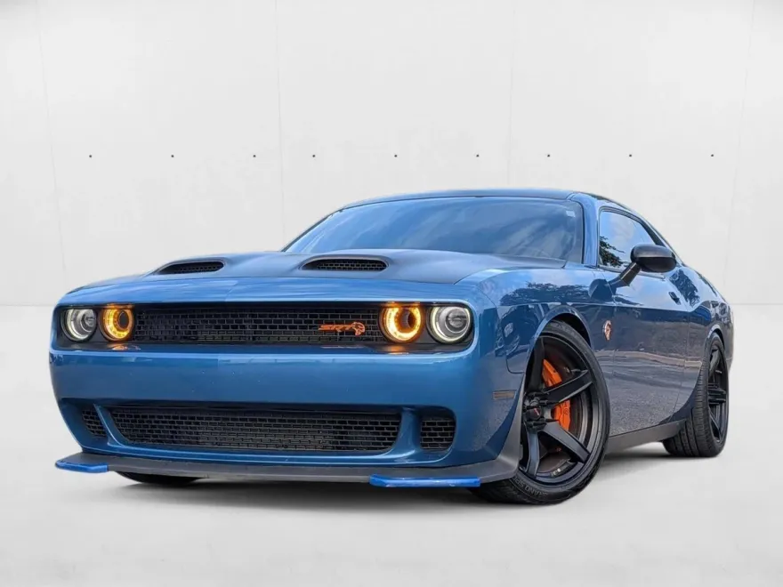 2020 Dodge Challenger SRT8 Hellcat photo 1