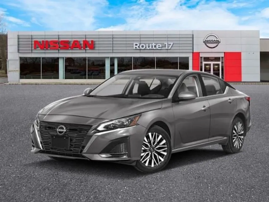 2025 Nissan Altima SV photo 1