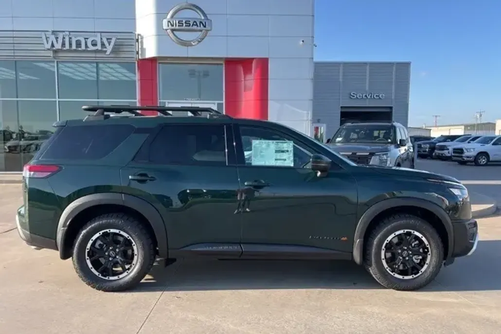 2025 Nissan Pathfinder Rock Creek photo 1