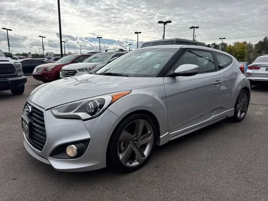 2014 Hyundai Veloster Turbo photo 1