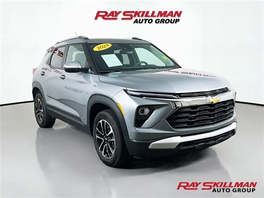 2024 Chevrolet Trailblazer LT photo 1