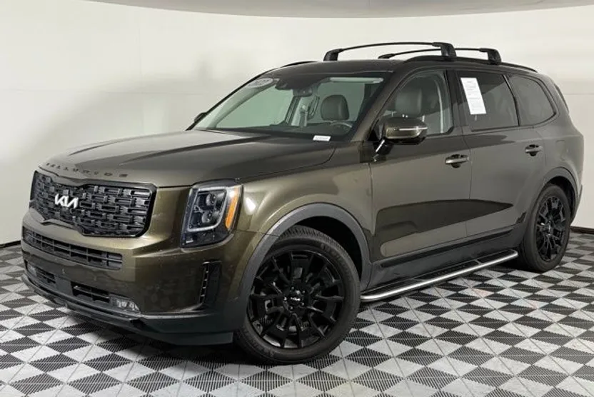 2022 Kia Telluride SX photo 1