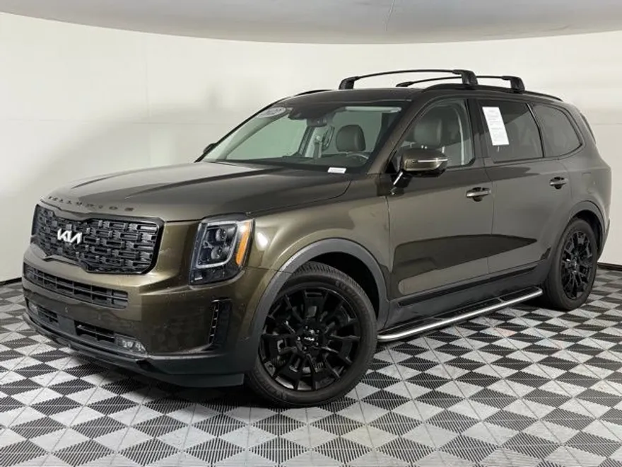 2022 Kia Telluride SX photo 1
