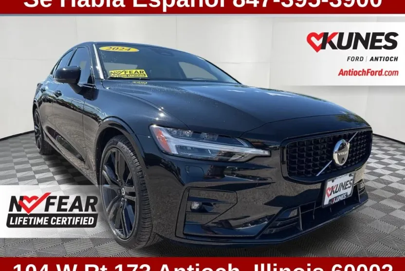 2024 Volvo S60 B5 Plus photo 1