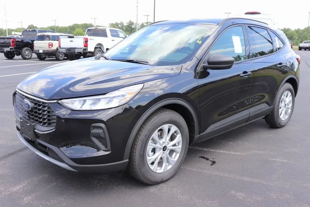 2025 Ford Escape Active photo 1