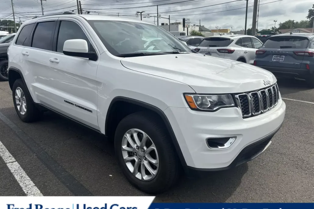 2021 Jeep Grand Cherokee Laredo X photo 1