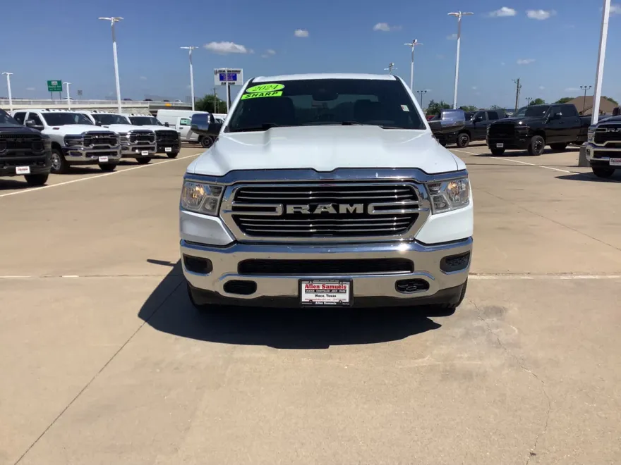 2024 Ram 1500 Laramie photo 1