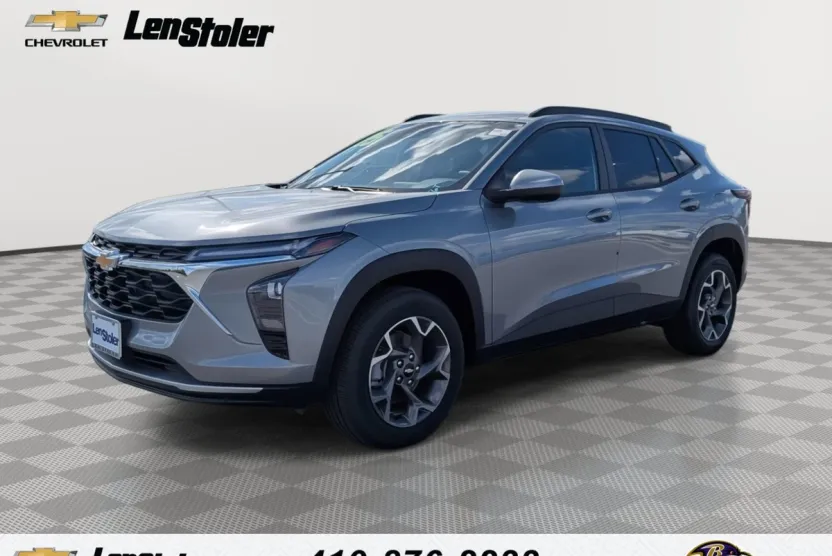 2025 Chevrolet Trax LT photo 1