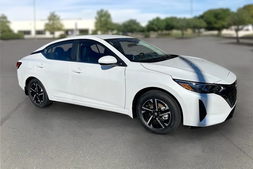 2025 Nissan Sentra SV photo 1