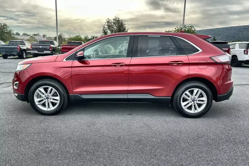 2018 Ford Edge SEL photo 1