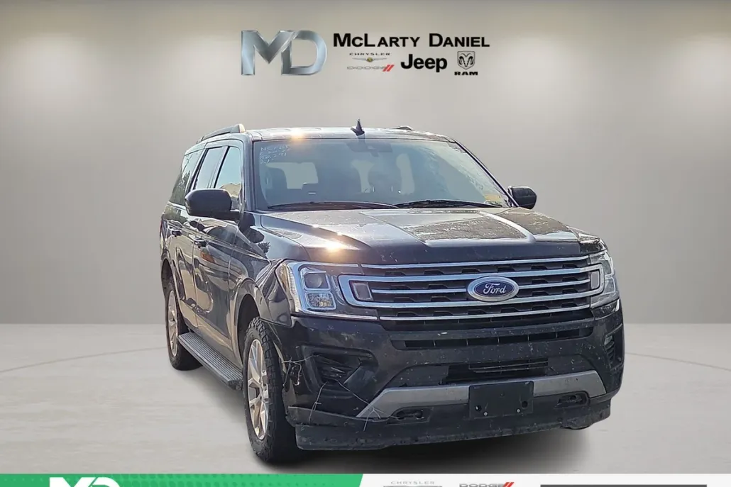 2021 Ford Expedition XLT photo 1