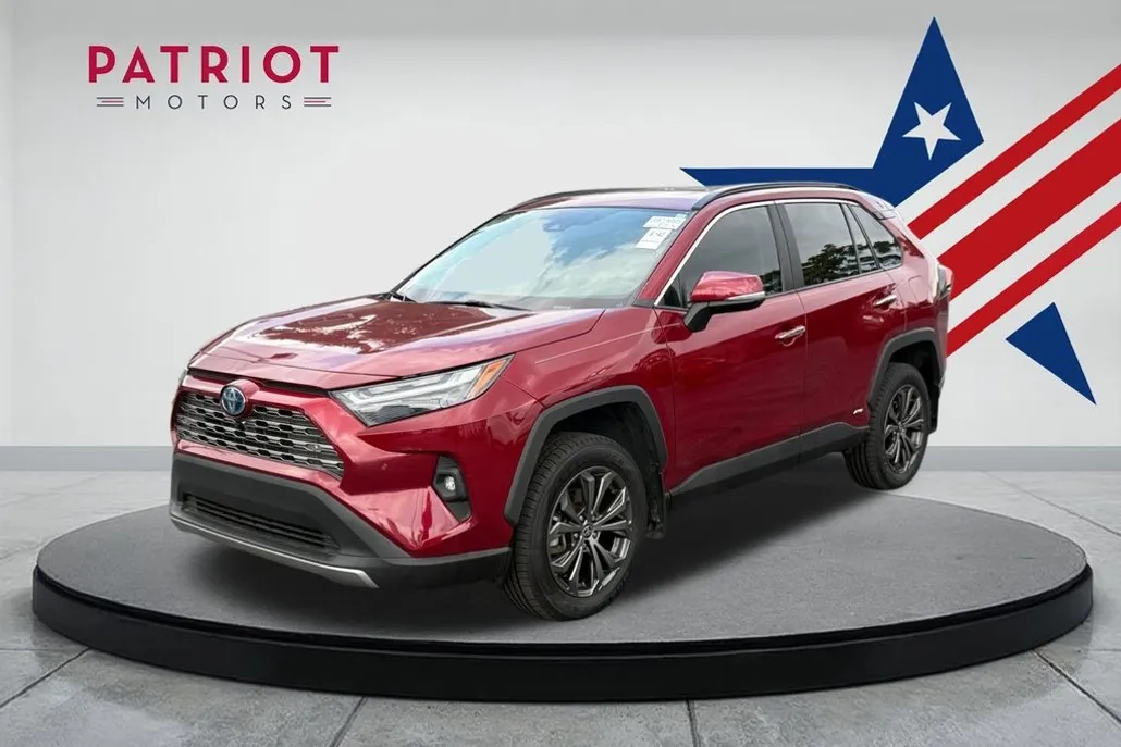 2024 Toyota RAV4 Hybrid Limited photo 1
