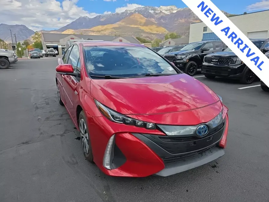 2021 Toyota Prius Prime XLE photo 1