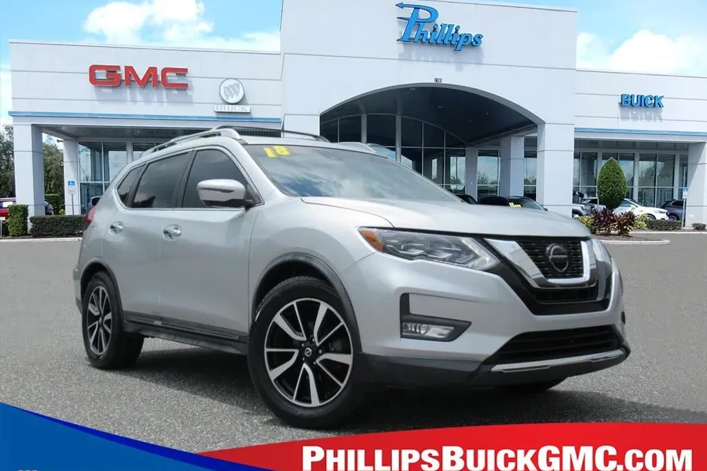 2018 Nissan Rogue SL photo 1