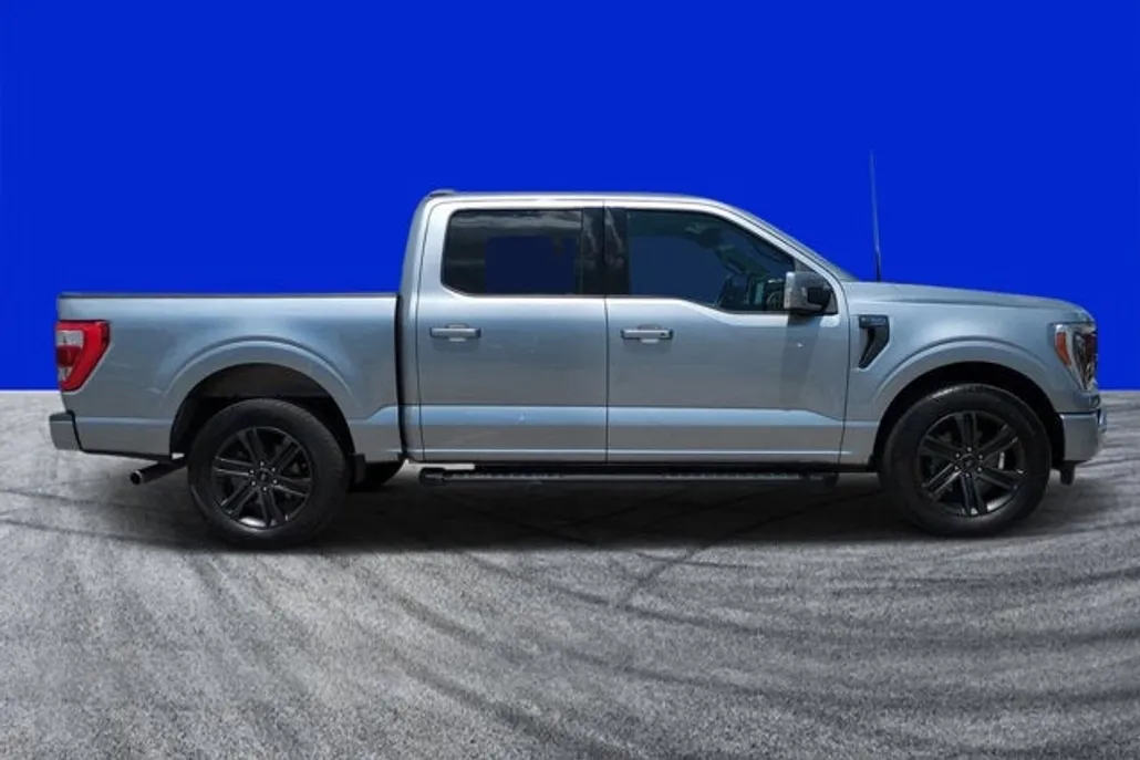 2022 Ford F-150 Lariat photo 1