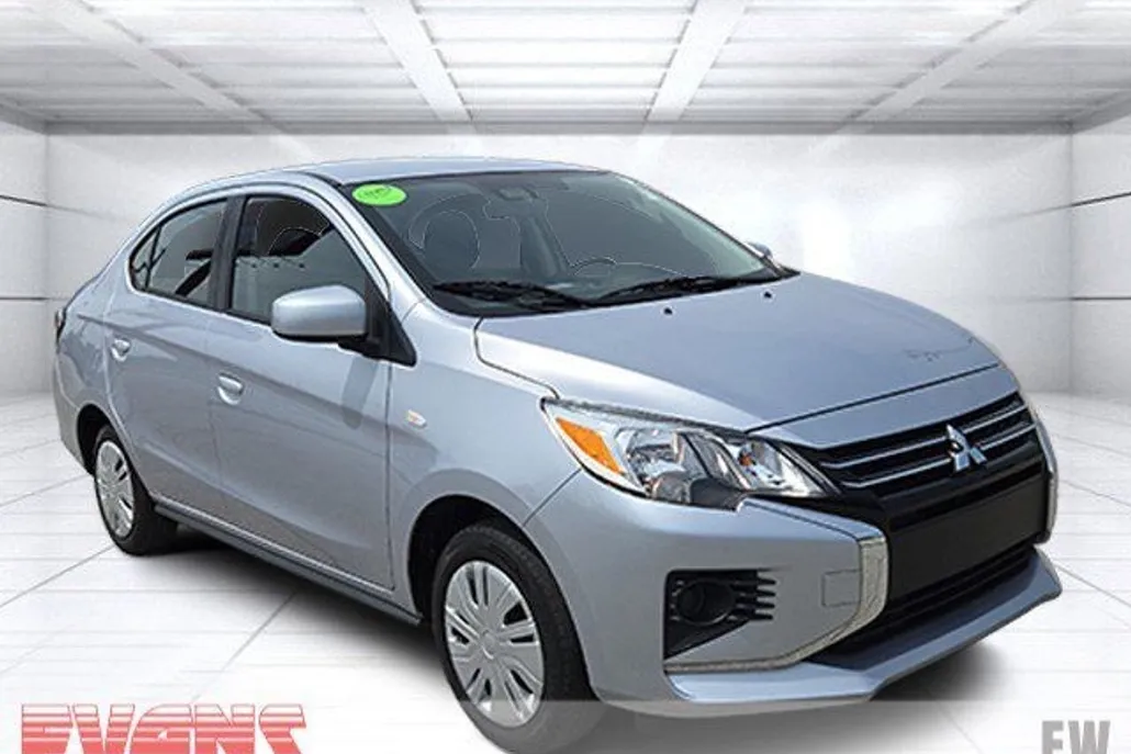 2023 Mitsubishi Mirage G4 ES photo 1