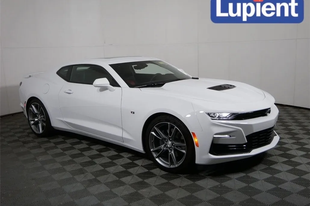 2021 Chevrolet Camaro 2SS photo 1