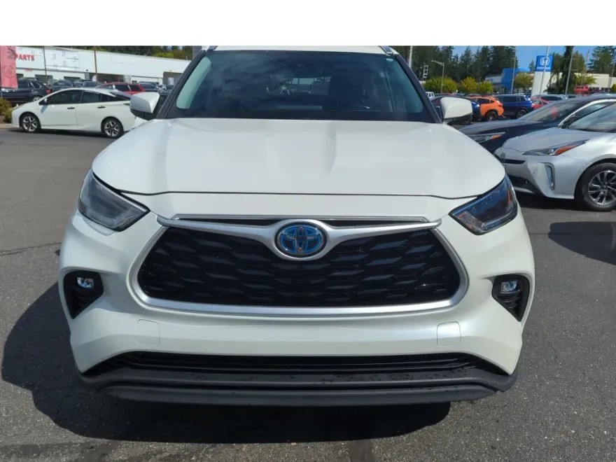 2021 Toyota Highlander Hybrid XLE photo 1