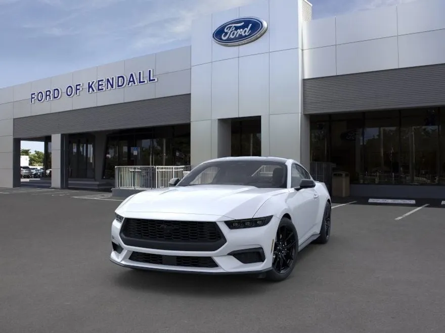 2025 Ford Mustang EcoBoost photo 1