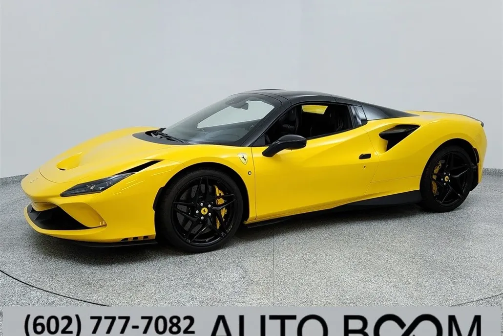 2021 Ferrari F8 Spider Base photo 1