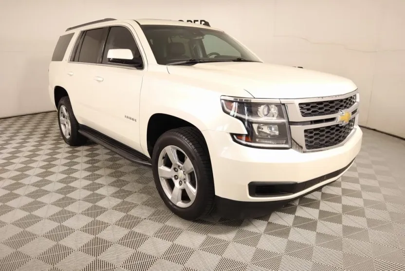 2015 Chevrolet Tahoe LT photo 1