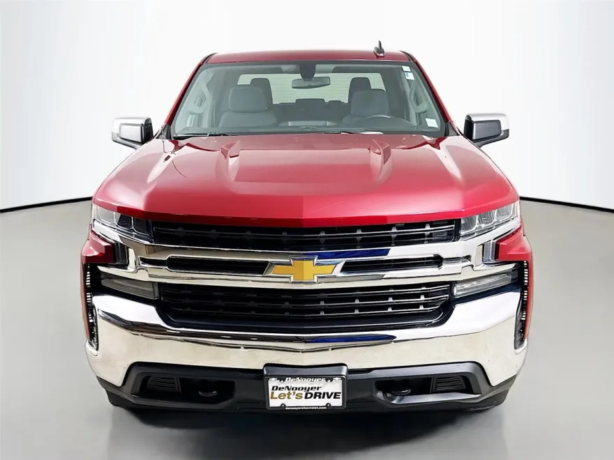 2019 Chevrolet Silverado 1500 LT photo 1