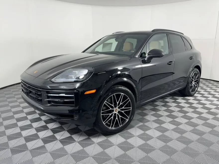 2026 Porsche Cayenne photo 1