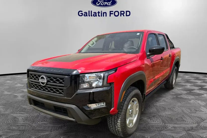 2024 Nissan Frontier SV photo 1