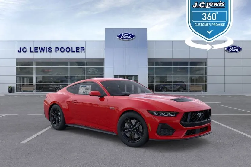 2025 Ford Mustang GT photo 1