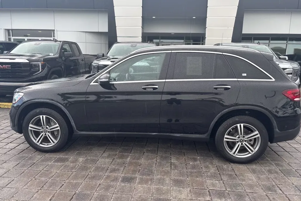 2021 Mercedes Benz GLC 300 4MATIC photo 1