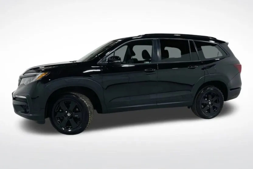 2022 Honda Pilot TrailSport photo 1