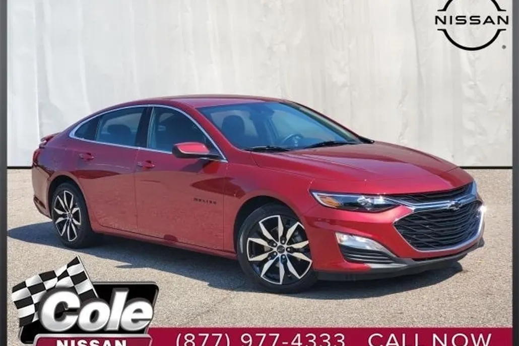 2024 Chevrolet Malibu RS photo 1