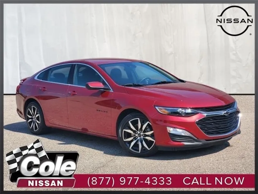 2024 Chevrolet Malibu RS photo 1