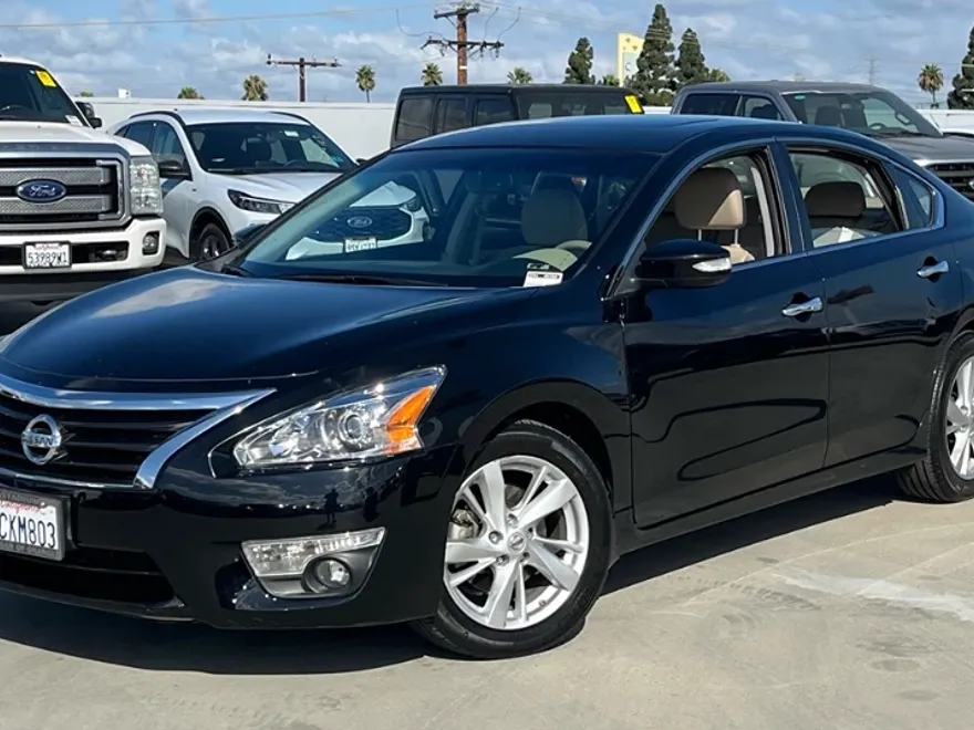 2014 Nissan Altima 2.5 SL photo 1