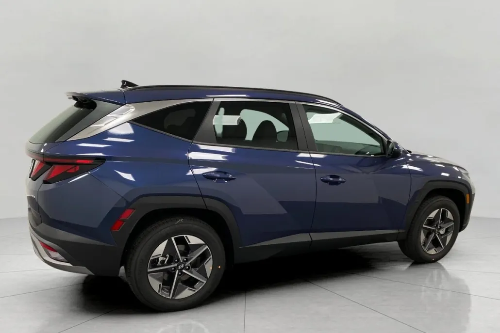 2025 Hyundai Tucson SEL photo 1
