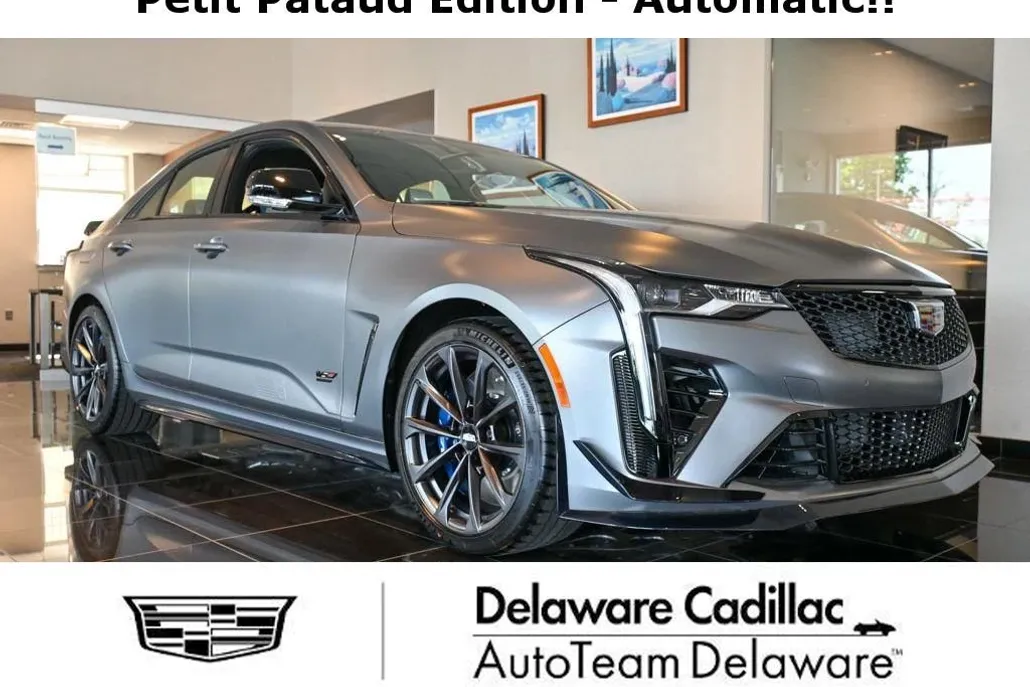 2025 Cadillac CT4 Blackwing photo 1