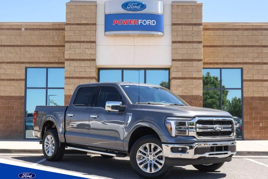 2025 Ford F-150 Lariat photo 1