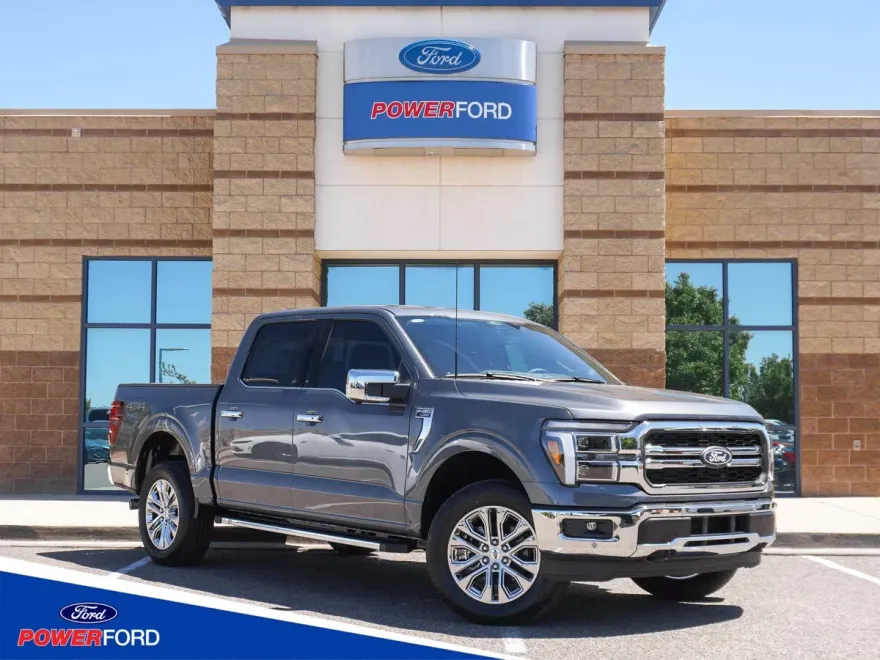 2025 Ford F-150 Lariat photo 1