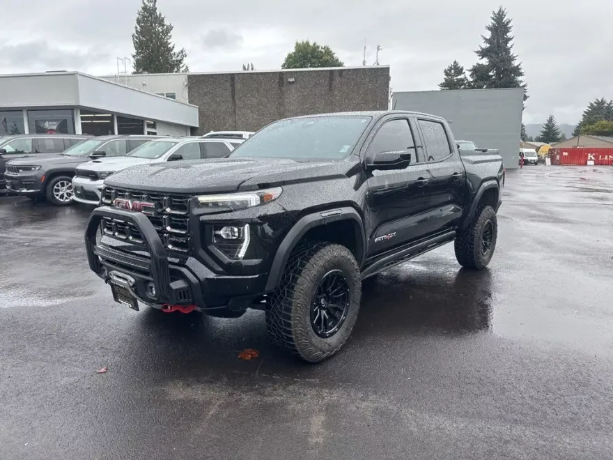 2023 Gmc Canyon AT4X photo 1