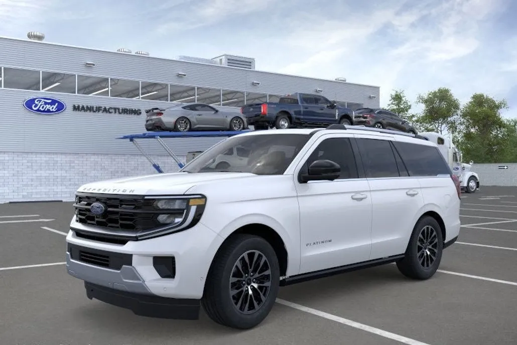 2025 Ford Expedition Platinum photo 1