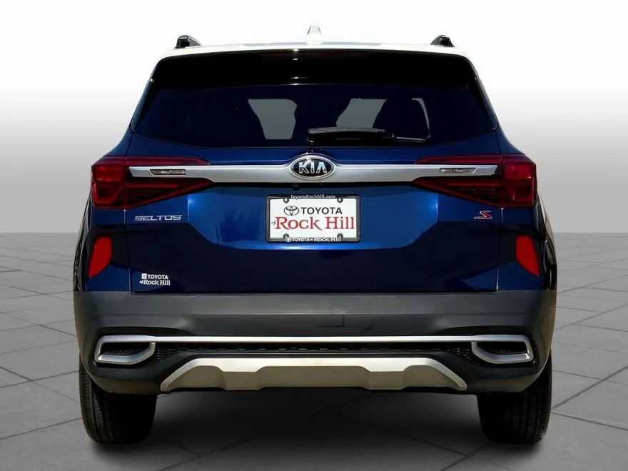 2021 Kia Seltos S photo 1