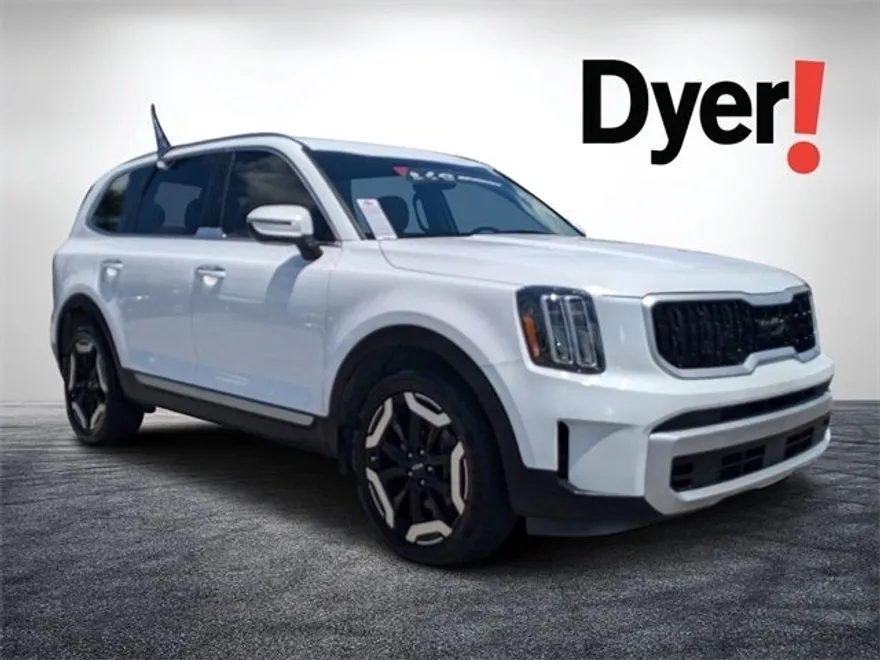 2023 Kia Telluride S photo 1