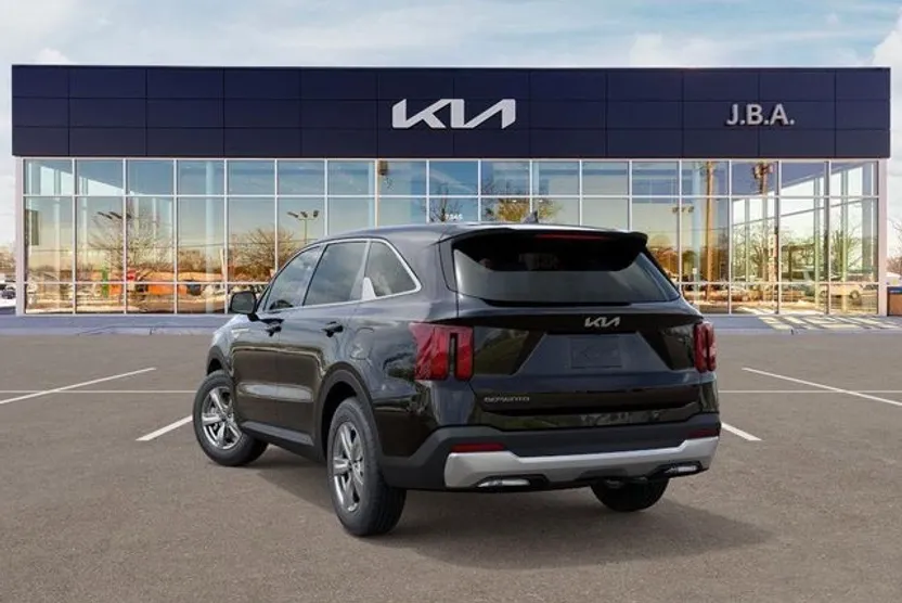 2026 Kia Sorento LX photo 1